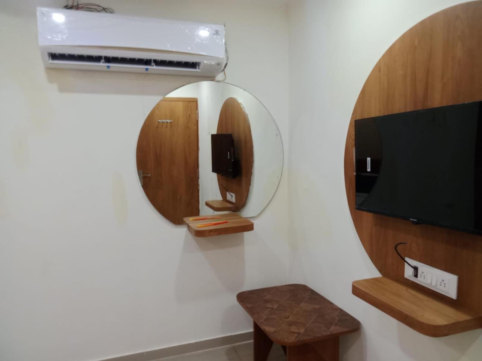 Hotel Rk Villa Vadodara Dış mekan fotoğraf