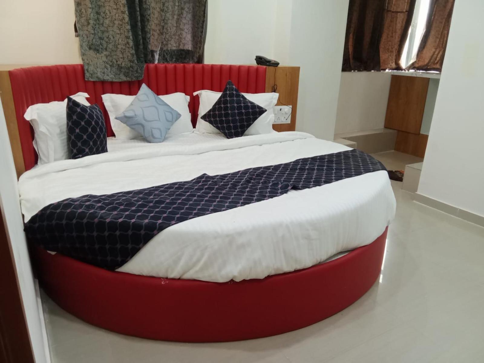 Hotel Rk Villa Vadodara Dış mekan fotoğraf